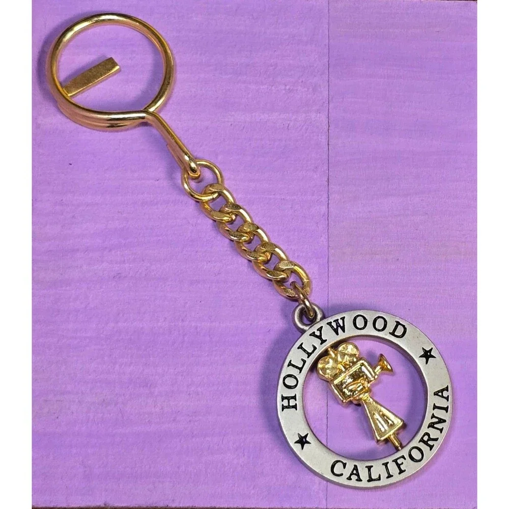 Hollywood California Rotating Keychain Souvenir Movie Camera Charm Keyring Gift